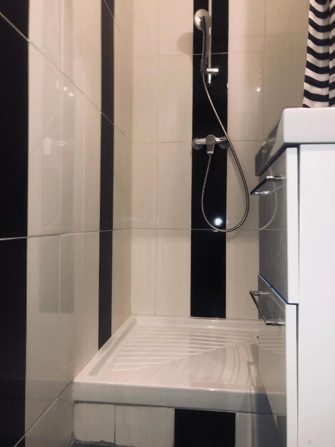 Hotel Residence Champerret ลูวาลัวเปแรต์ ภายนอก รูปภาพ