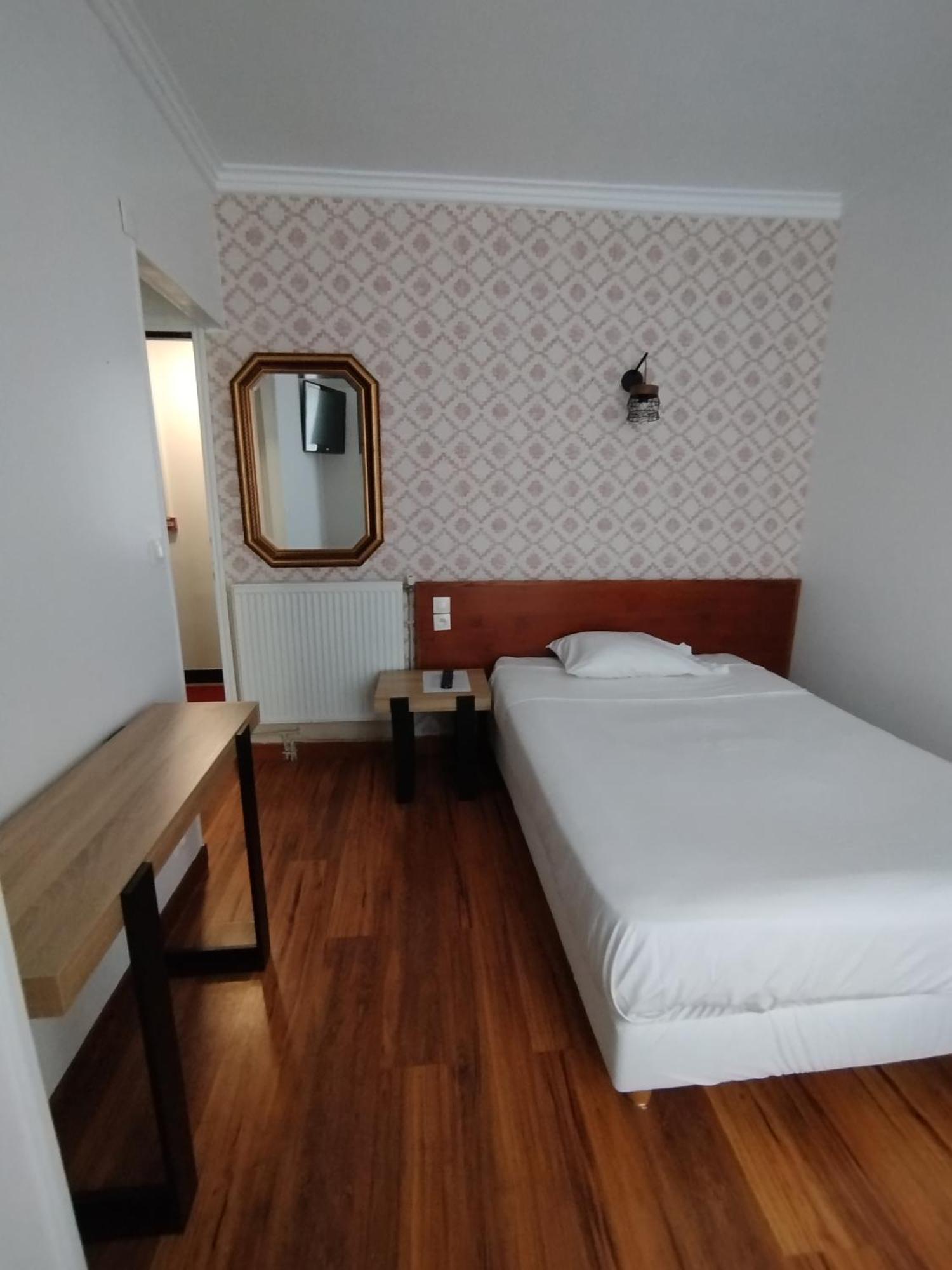 Hotel Residence Champerret ลูวาลัวเปแรต์ ภายนอก รูปภาพ